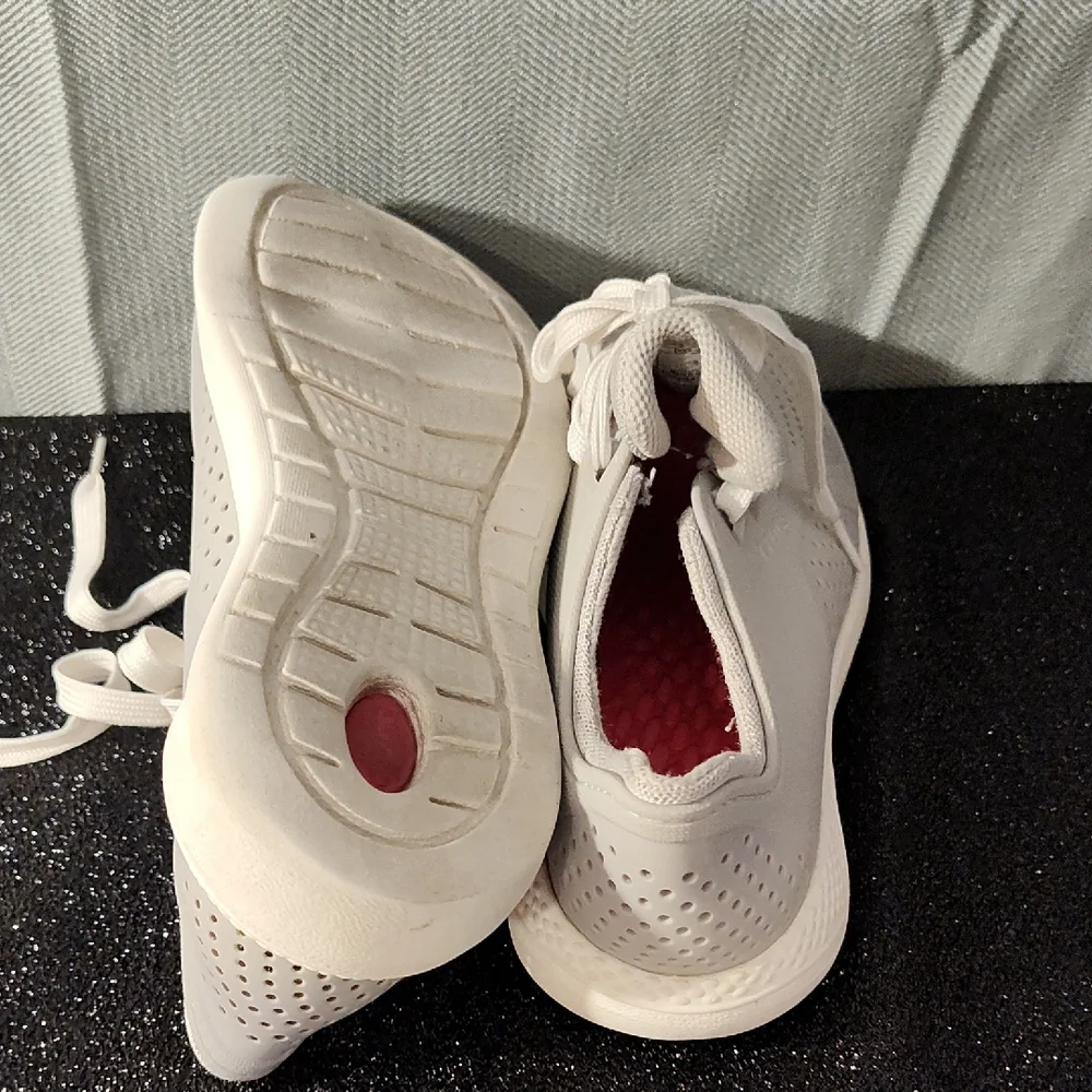 Lite Ride By Crocs Sneakers - Picture 5 of 6